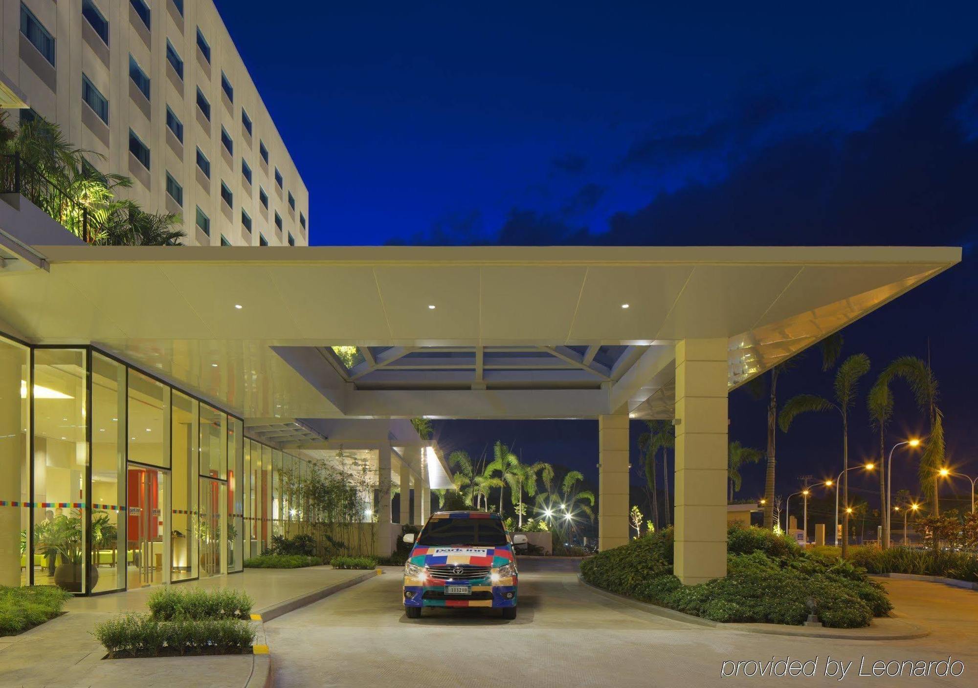 Park Inn By Radisson Davao Exterior photo